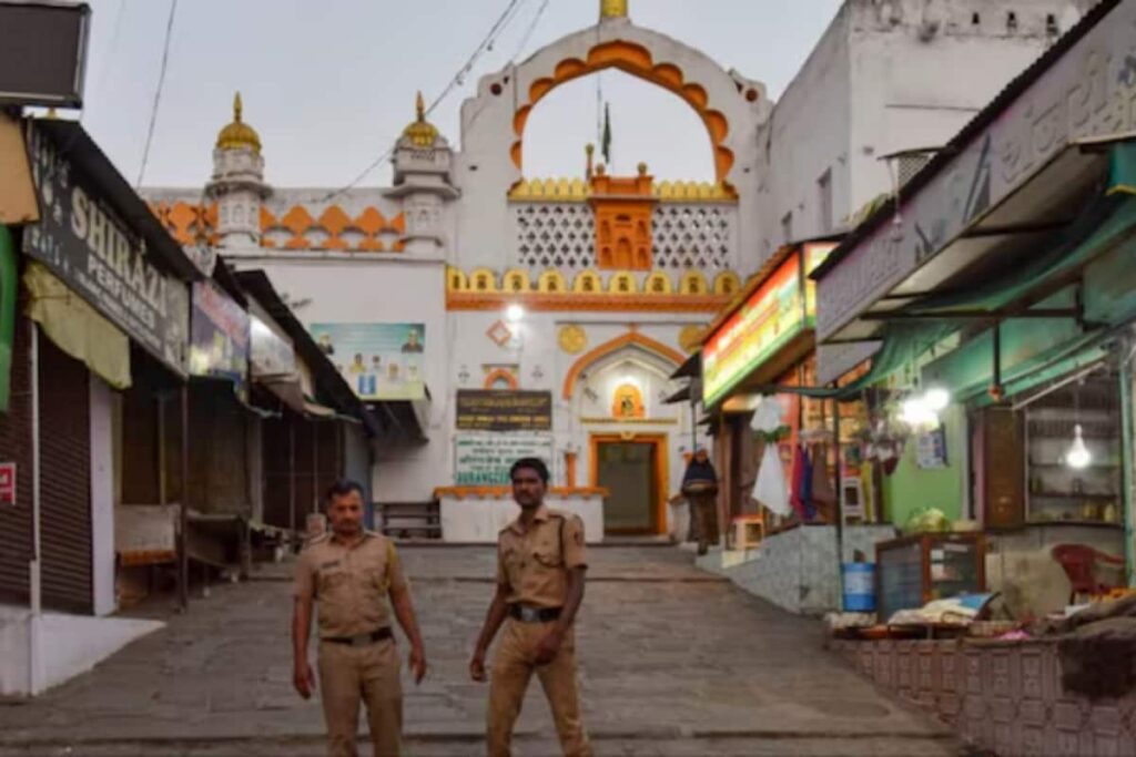 Security Beefed Up At Aurangzeb's Tomb In Maharashtra After 'Babri-Like' Action Threats, Fadnavis Assures Protection