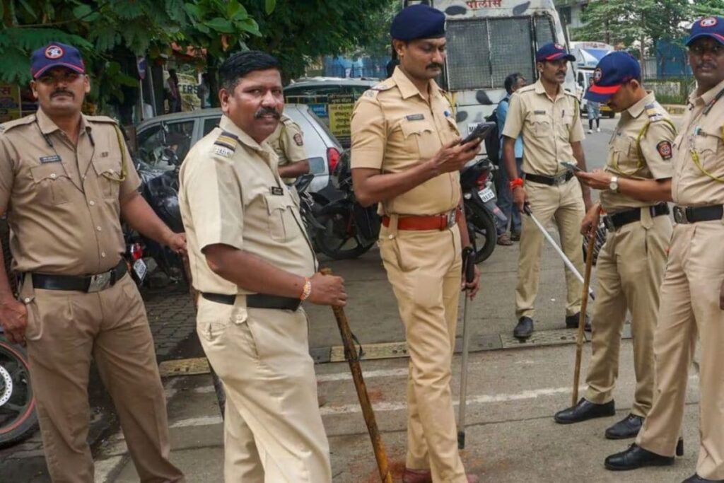 Bihar Police Orders Crackdown On People Playing Vulgar Bhojpuri Songs In Public: 'Embarrassing For Women'