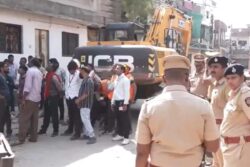 Nagpur Violence: Bulldozer Action Starts At Key Suspect Fahim Khan’s Illegal Property | Watch