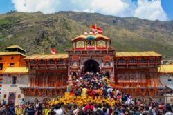 Chardham Yatra 2025: Heading To Badrinath-Kedarnath? Don't Expect VIP Or VVIP Darshan Anymore