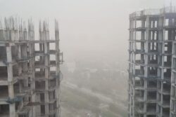 Strong Winds, Overcast Skies Mark Sudden Shift In Weather In Delhi, Noida