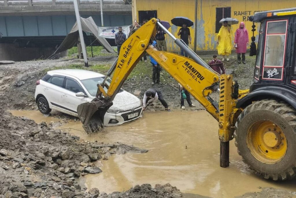Ramban Flash Floods: Heavy Rain Causes Havoc In The J&K District, At Least Three Dead