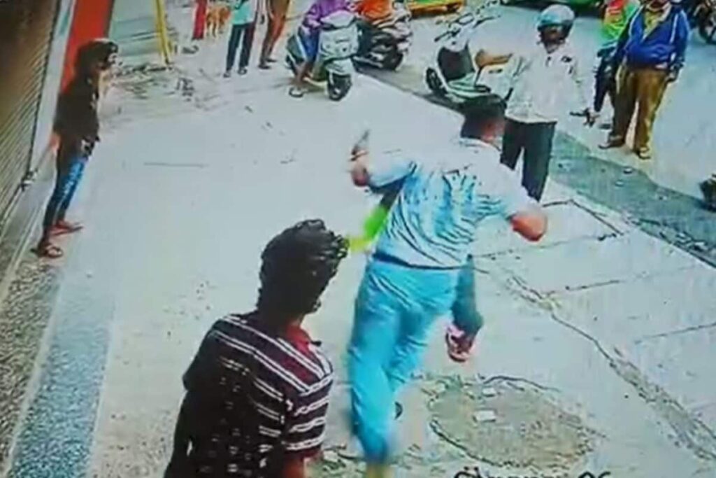 New Twist In Bengaluru Road Rage? CCTV Footage Contradicts IAF Officer's Claim Of One-Sided Attack