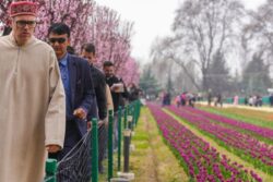 Kashmir May Get Its First Rose Garden, Thanks to Bengal’s Maestro | News18 Exclusive