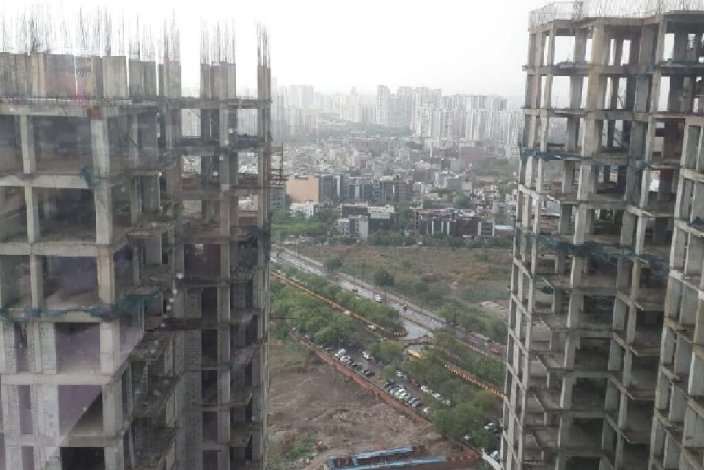 Afternoon Rain Brings Respite To Delhi, Noida; Weatherman Issues Orange Alert