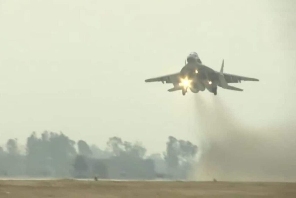 In A First, IAF Fighter Jets Land At Night On Ganga Expressway In UP | Video