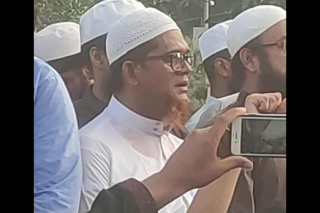 Flags Of Banned Terror Outfit Fly In Dhaka As India Deals With Pakistan On Western Front