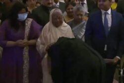 Justice BR Gavai Takes Oath As 52nd Chief Justice Of India, Touches His Mother's Feet | Watch