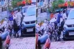 UP: Two Masked Men Rob Jewellery Store, Kill Owner In Agra