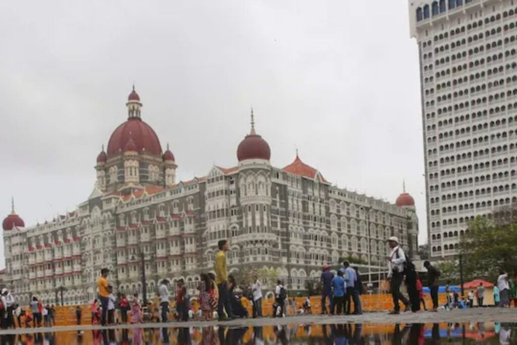 Mumbai Airport, Hotel Taj Receive Bomb Threat Over Afzal Guru's Death Sentence