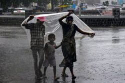 Karnataka Weather: IMD Warns Of Widespread Rain, Yellow Alert For Bengaluru | Check Forecast