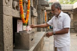 Bengaluru Driver Steals Rs 1.51 Cr From CA Boss, Donates In Temple. And Now It Can't Be Returned