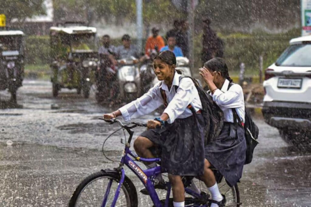 Mumbai Braces For Rainy Week, Orange Alert Issued For Pune, Nashik | Check IMD's Forecast