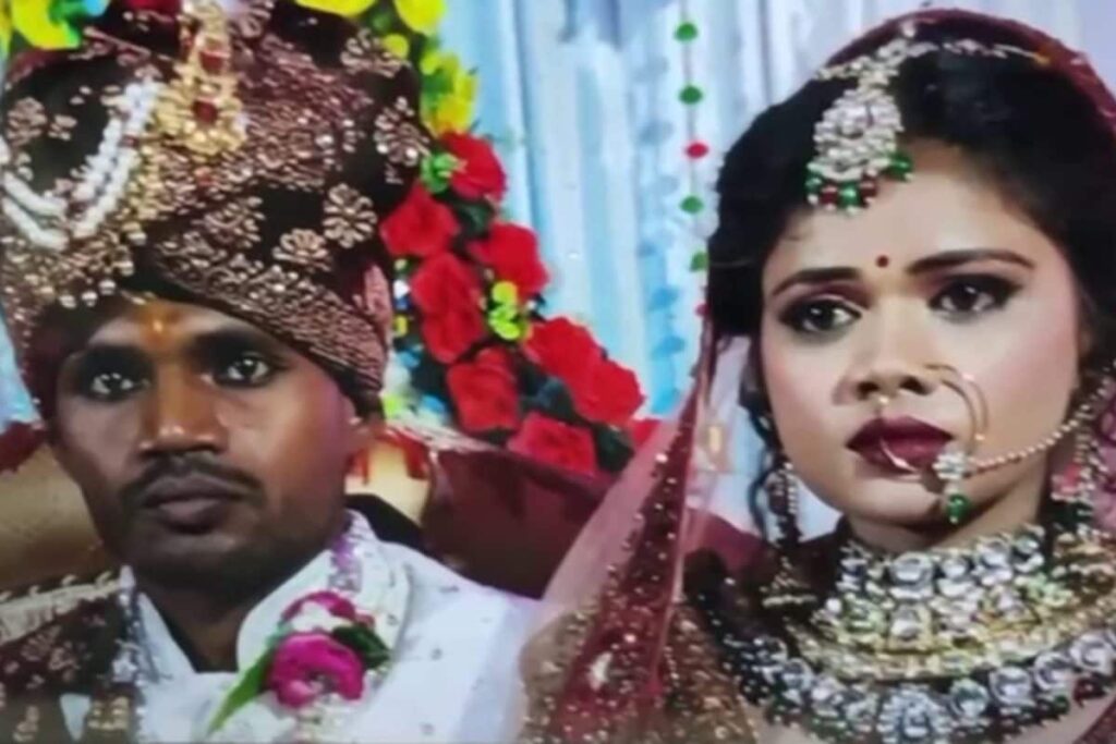 'Touch Me And You'll Be In 35 Pieces; I Belong To Aman': Knife-Bearing Wife To UP Man On First Night