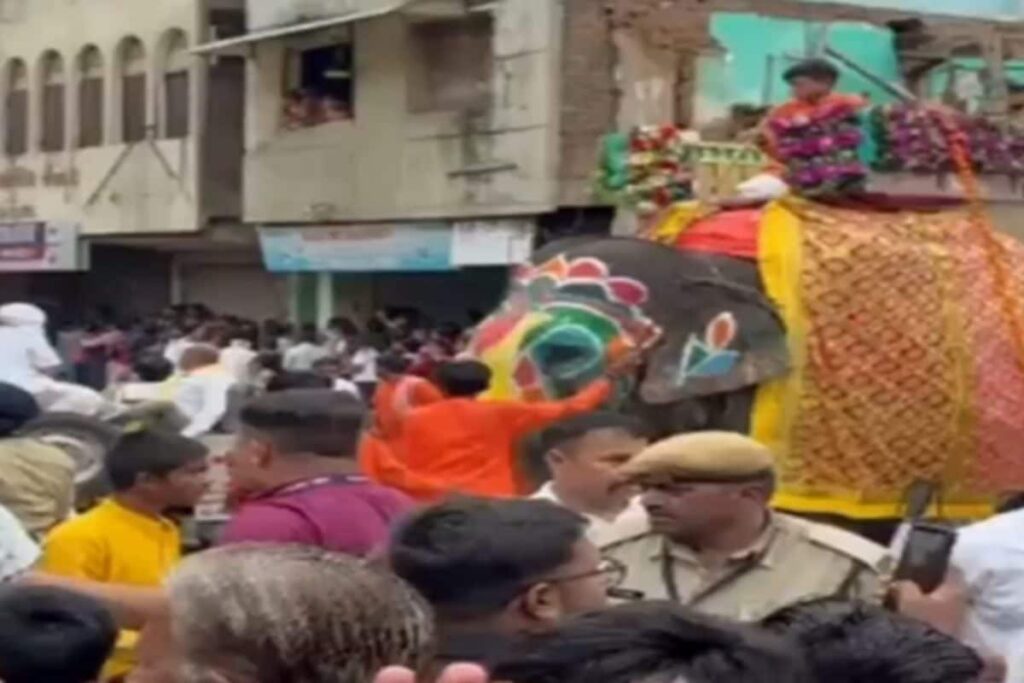 Elephants Run Amok During Ahmedabad’s Jagannath Rath Yatra, Devotees Flee In Panic | Video