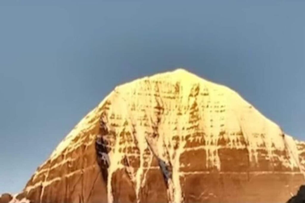 Govt Notifies Nathu La, Lipulekh La As Immigration Posts For Kailash Manasarovar Yatra