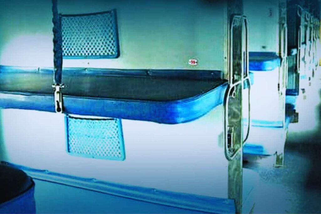 Not Your Bed: Know When You Can And Can't Sleep On The Middle Berth Of Train