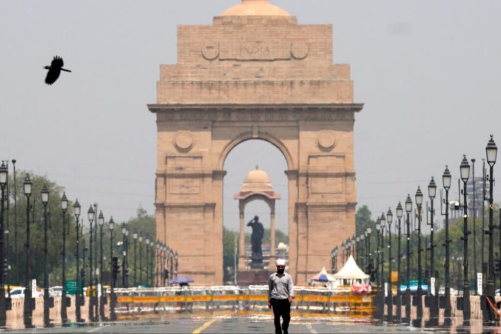 Red Alert In Delhi As Heatwave Grips Capital; Thunderstorm, Rain Likely Today