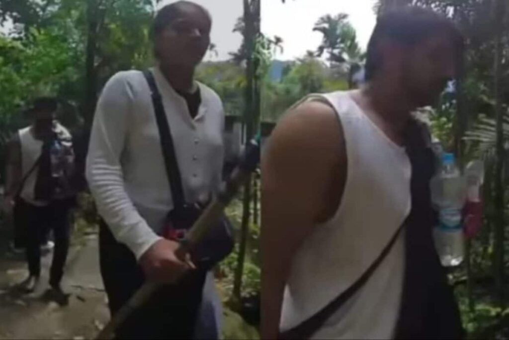 Sonam Seen Trekking With Raja Raghuvanshi In Meghalaya, Hours Before Killing Husband | Video