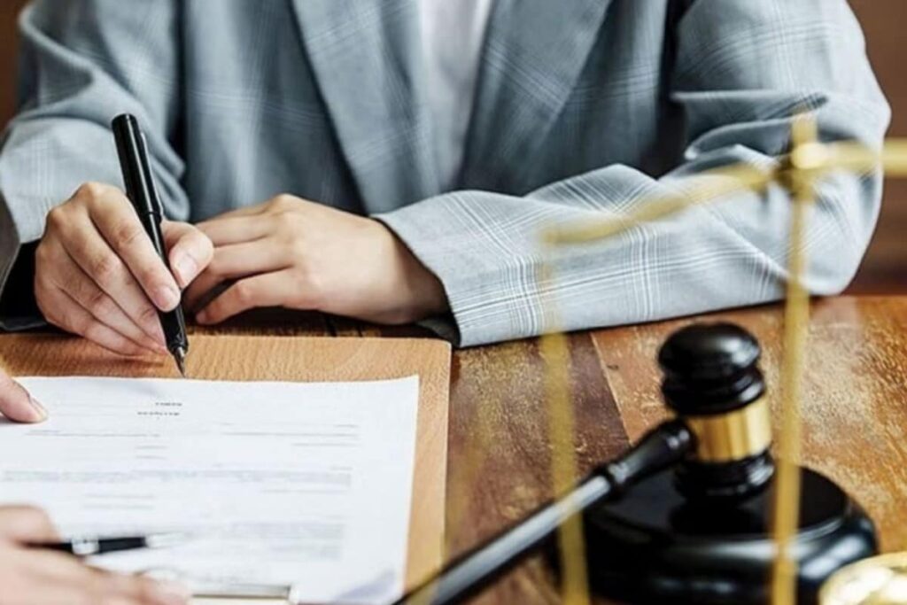 Property Rules: How Is The Wealth Distributed If The Will’s Main Beneficiary Passes Away First?