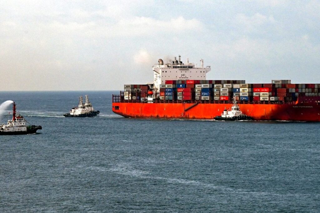 Pakistani Importers Grapple With Shipping Delays, Cost Surge After India's Cargo Ban