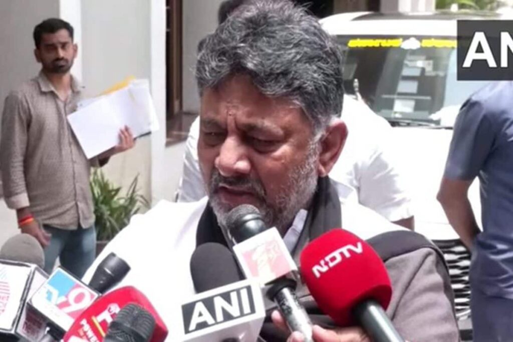 ‘No Family Can Bear This Loss’: DK Shivakumar Breaks Down After Bengaluru Stampede Kills 11