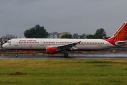 'Keep My Bag Or I'll Crash The Plane': Doctor Threatens Air India Flight Crew, Deboarded