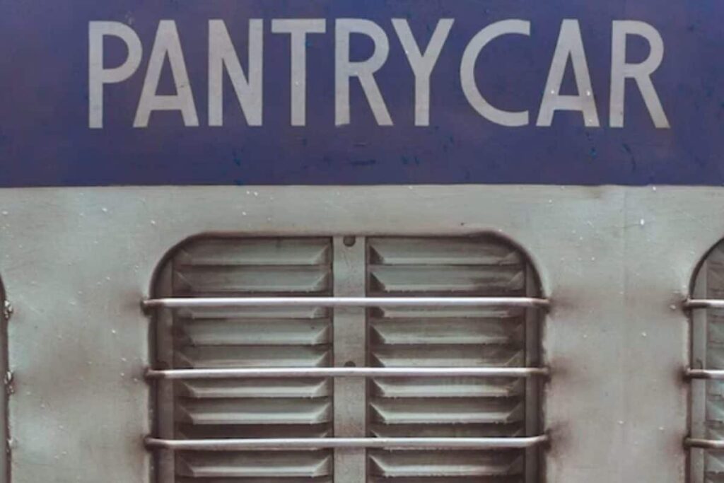 Smuggling Network Busted In Pantry Of Train Coming From Bangladesh Border, 2 Held In Delhi