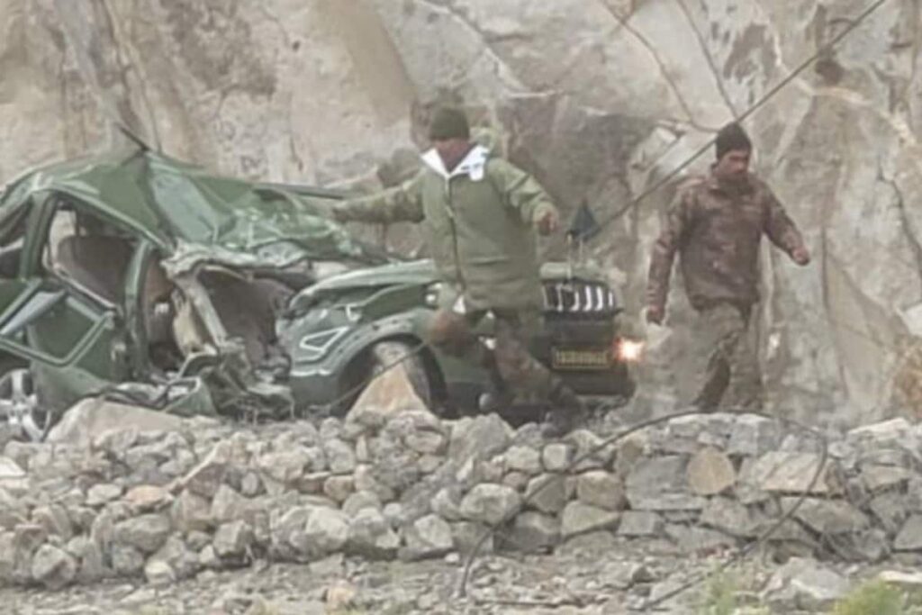 Two Army Personnel Killed, 3 Injured After Boulder Hits Their Vehicle In Ladakh