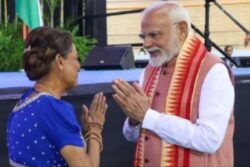 'We Bow To You, Sir': Trinidad & Tobago Prime Minister Hails PM Modi As 'Visionary Leader'