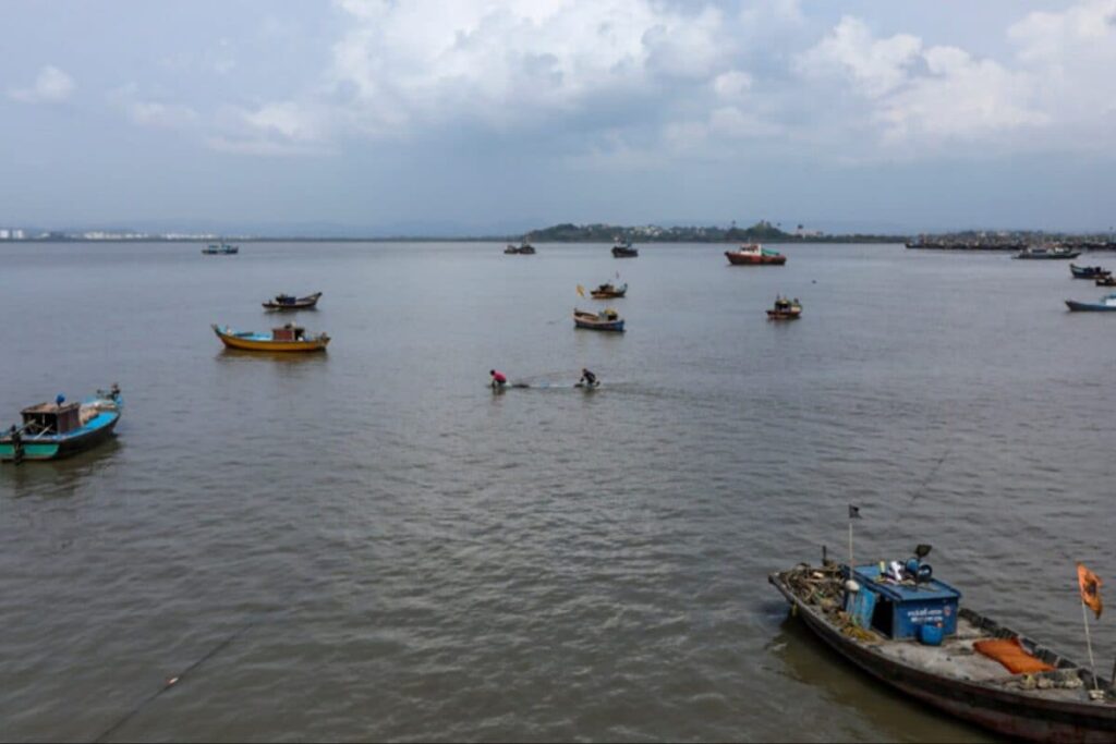 Fishing Net Buoy From Pakistani Boat Triggered High Alert Off Raigad Coast: Sources