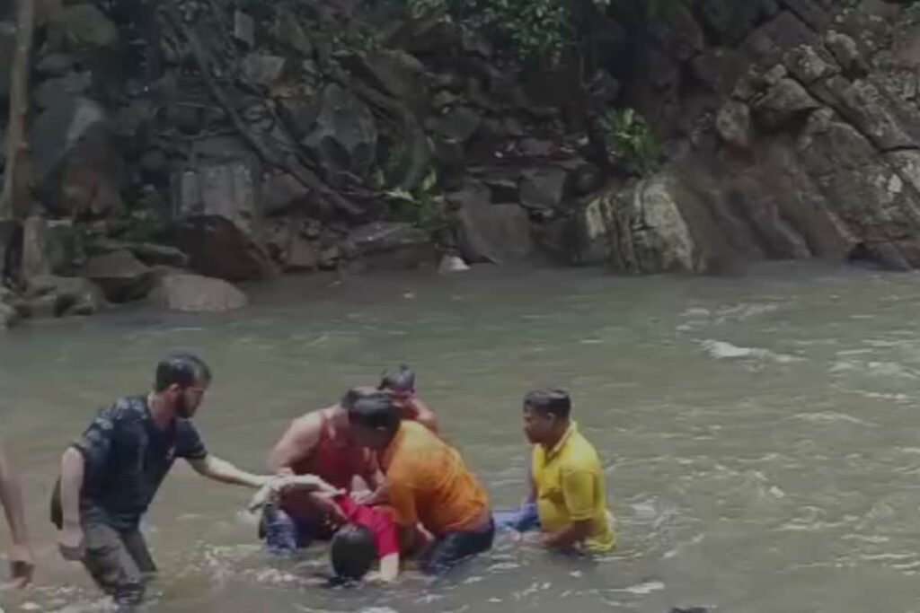 Two Medical Students, Out For Picnic With Friends, Drown In Odisha Waterfall