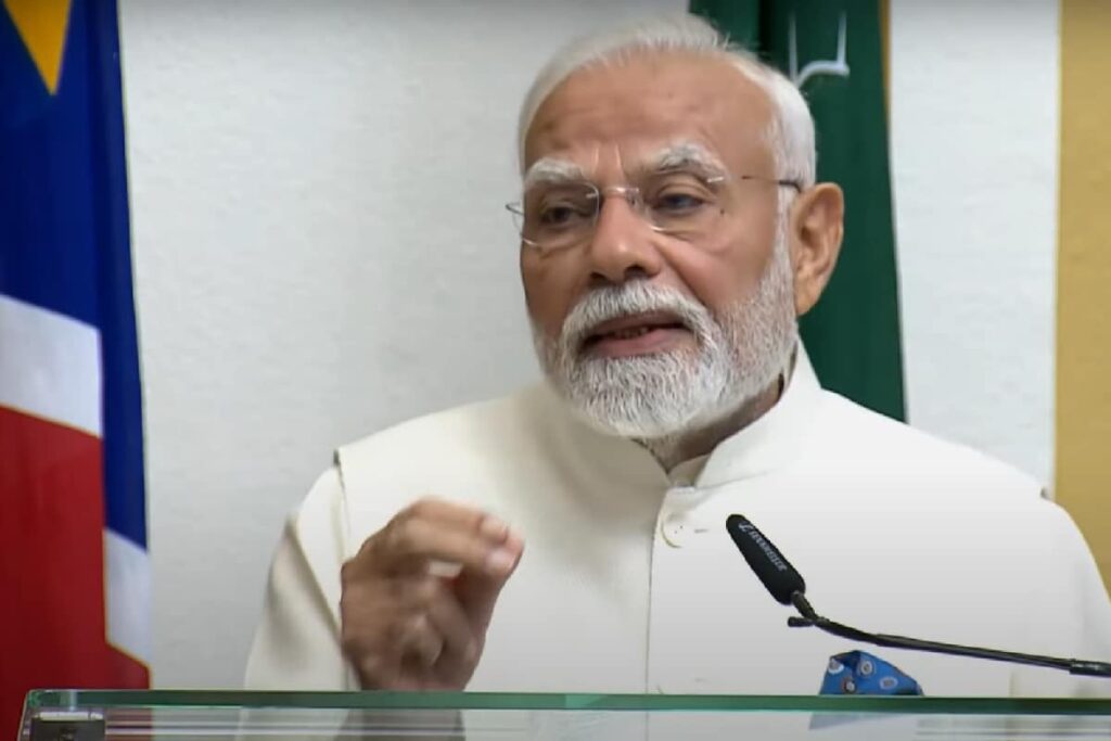 News18 Afternoon Digest: PM Modi To Visit UK, Sharda University Student Dies By Suicide, & Other Top Stories