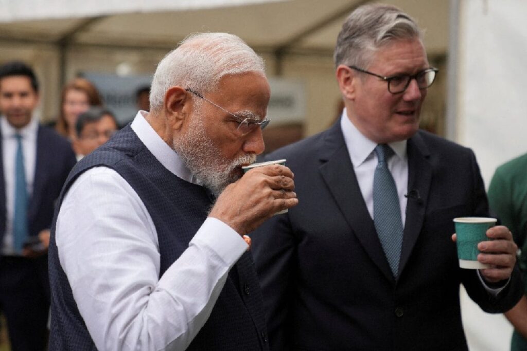 'Brewing Stronger Ties': PM Modi, Starmer Bond Over Chai, Cricket, Football After Trade Pact