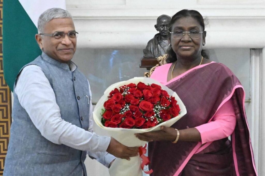 Rajya Sabha Deputy Chairman Meets President Murmu Day After Dhankhar’s Resignation