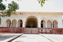 'Sheesh Mahal' In Delhi Opens To Public, But It’s Not The One You Think