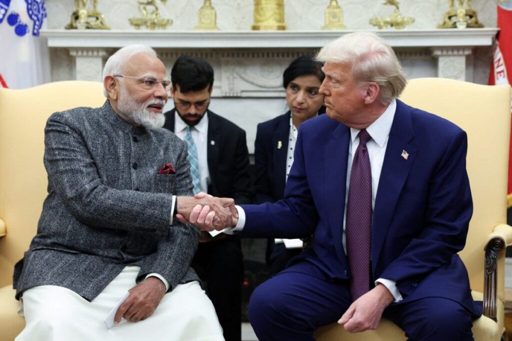 News18 Afternoon Digest: India Hopes For US Tariff Deal In 2 Days, China's Manpower Withdrawal From Foxconn India Raises Red Flags & Other Stories