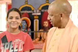 UP School Refuses Fee Waiver For Gorakhpur Girl Despite CM Yogi’s Promise
