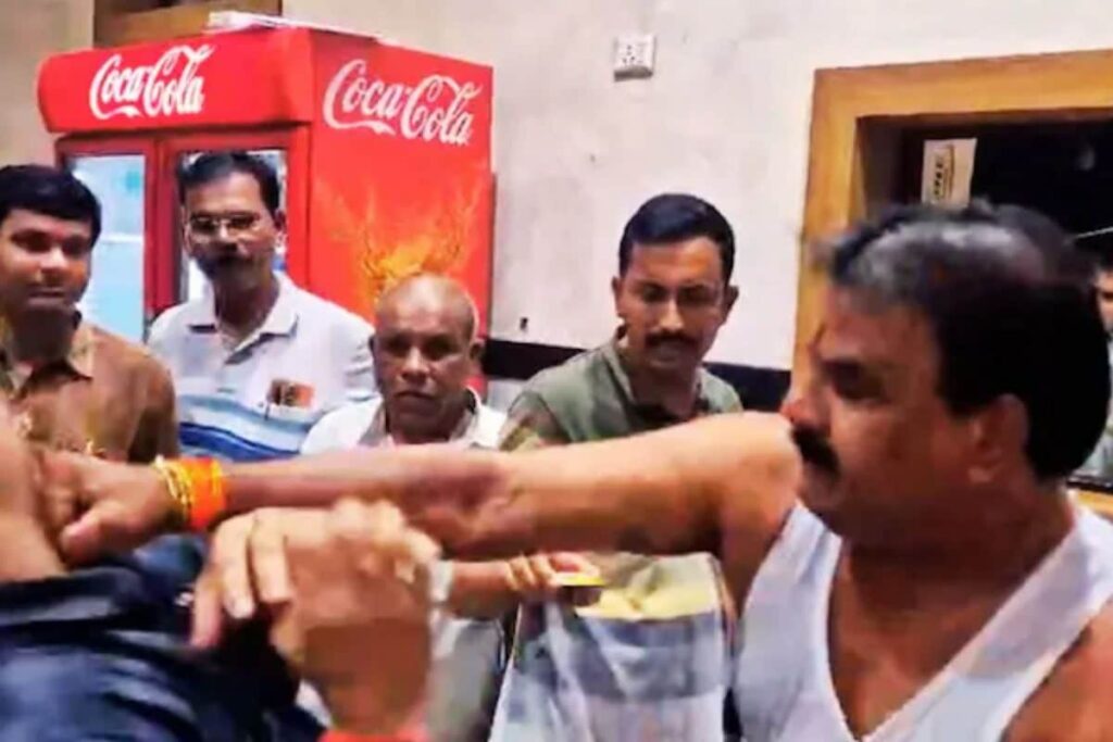 Shinde Sena MLA Sanjay Gaikwad Slaps Canteen Staff Over Poor Food Quality In Mumbai