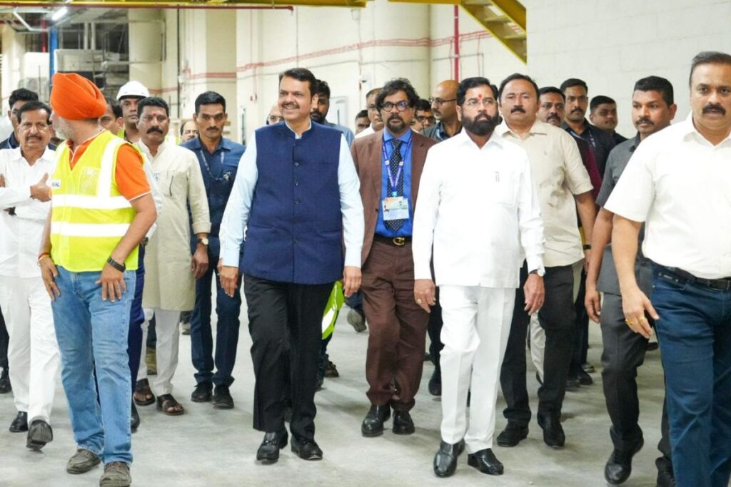 CM Fadnavis Inspects Navi Mumbai International Airport, Meeting Held To Review Progress Work