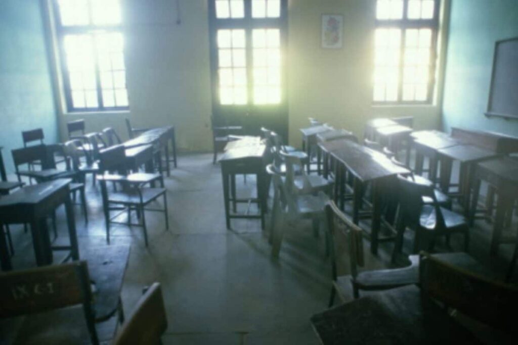 'No Violation Of Children’s Right To Education': Allahabad HC Upholds UP School Pairing Policy