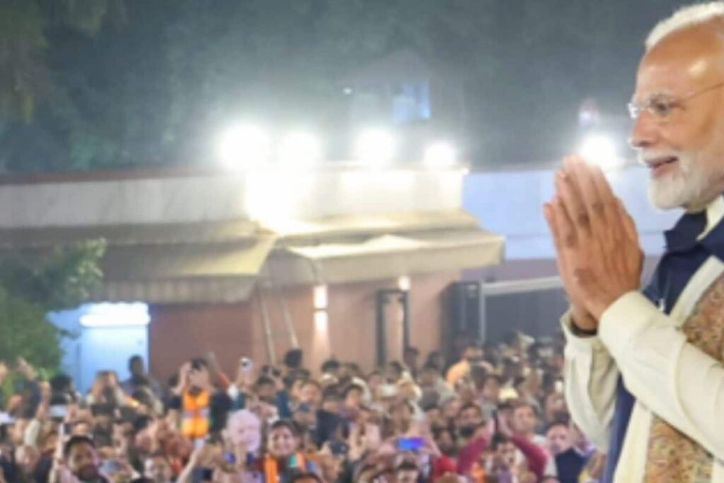 PM Modi Remains 'Most Trusted Leader' In The World, Tops Global Approval Ratings With 75% Support