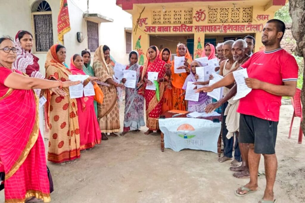 Bihar SIR Drive: Nearly 2,900 Claims, 15,000 New Voter Requests, But No Objections From Parties