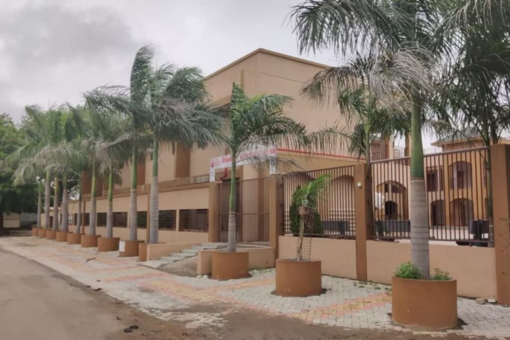 This Gujarat Village Puts Cities to Shame – See Why It’s 100% Smart