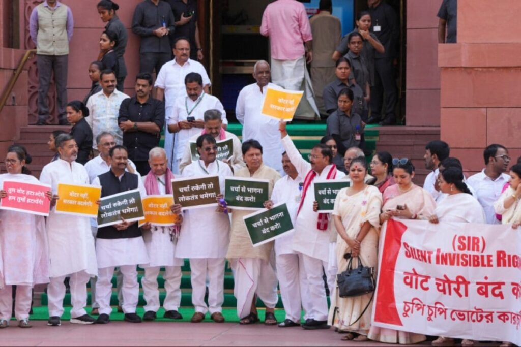 High Drama As Opposition Marches To Poll Body’s Central Delhi Office In Bihar SIR Showdown