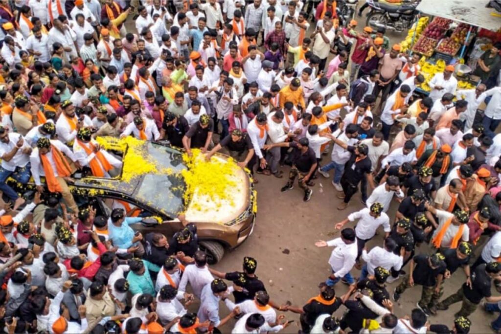 Maratha Quota Stir Triggers Traffic Chaos In Parts Of Mumbai, Multiple Roads Closed