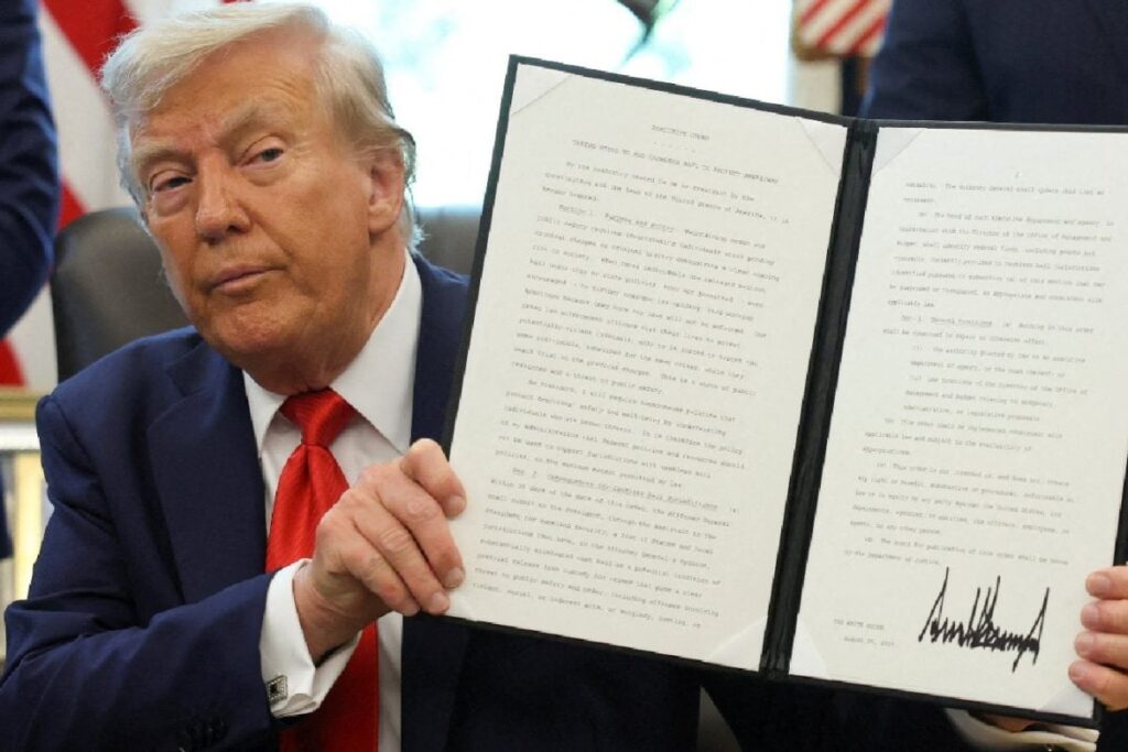 Planning To Study In US? Donald Trump’s New F Visa Rules Could Impact Indian Students