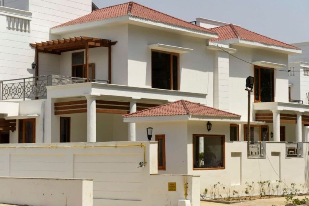 Small Room To No Room: What Other Countries Give Their MPs vs What India Bestows