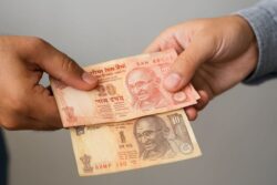 When Gujarat Govt Rejected Rs 30 RTI Fee Over 'Bad Notes', But Refund Proved Costlier