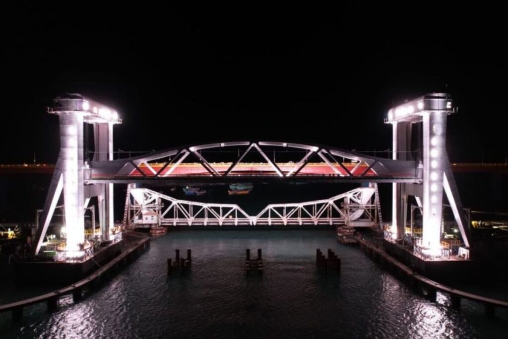 Train Services Suspended From Rameswaram After New Pamban Bridge Faces Technical Glitch
